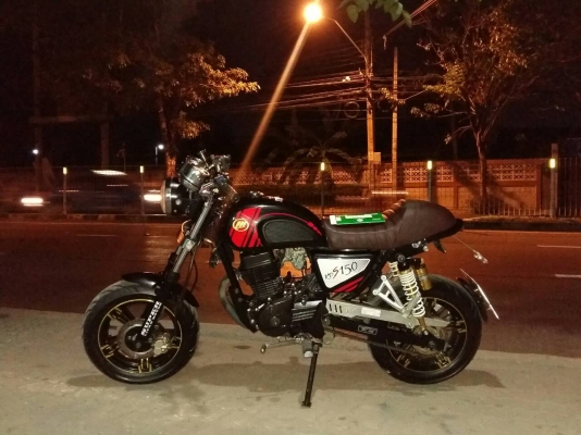 LIFAN ตัวท็อปแต่งออกมาจากศูนย์ ราคา 31000 บาท สนใจโทร 089-8859869 เดช