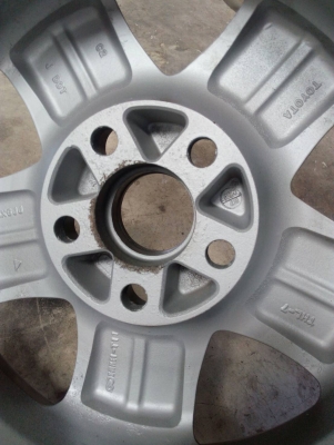 แม็กขอบ 15 TOYOTA VIGO 15x6JJ. ขนาด 5 รู สวยๆ ชุด 4 วง tel.081-427-3941 ไลน์ไอดี 0814273941 แม็กขอบ 15 TOYOTA VIGO 15x6JJ. ขนาด 5 รู สวยๆ ชุด 4 วง tel.081-427-3941 ไลน์ไอดี 0814273941