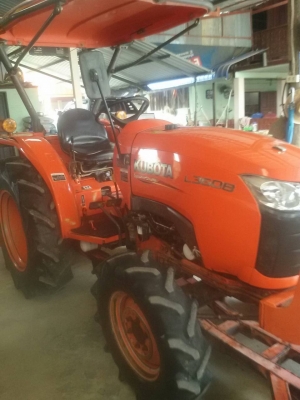 ขาย คูโบต้า 36 แรงม้า มีคู่มือ ใช้งานมาน้อย