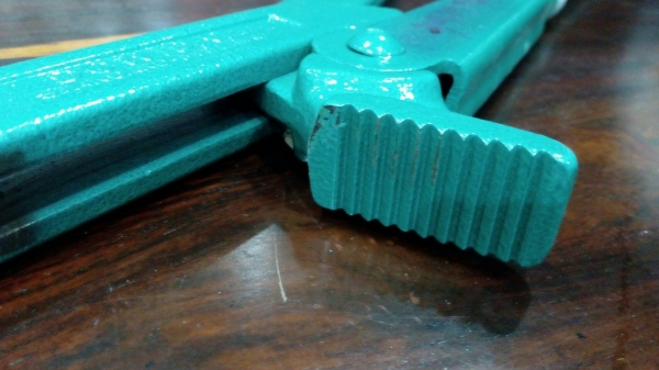 ขายคอม้าDOWIDAT Made in Germany. ขนาดปากจับ4"งานใหม่เก่าเก็บ