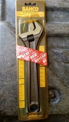 ขายประแจเลื่อนรุ่นสลับปากได้ BAHCO ergo8072  10" MADE IN SWEDEN.