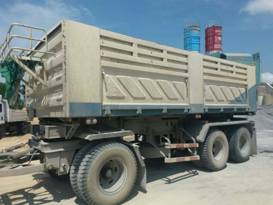 ประกาศขายหางลูกพ่วงดั้มยี่ห้อสามมิตร สามเพลายัด ราคา450000บาท สุขุม-ตรัง 087-2836792,093-7124055