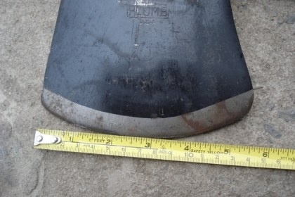 ขายขวานพลัมเมกางายเก่าเก็บ PLUMB AXE Tasmanian Made in USA.