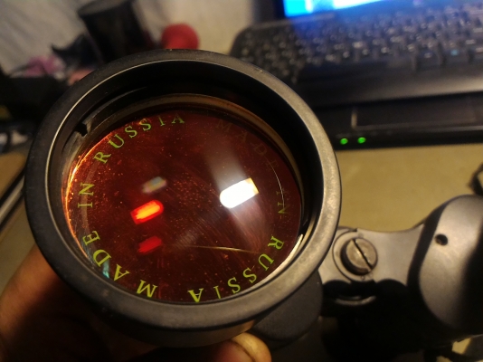 กล้องส่องทางไกล ยี่ห้อ BREAKER จาก รัชเชีย เลนส์ด้านหน้าสีแดงลดแสงสะท้อน