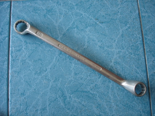 ประแจแหวน made in W - Germany มือสองสภาพดี 22/20