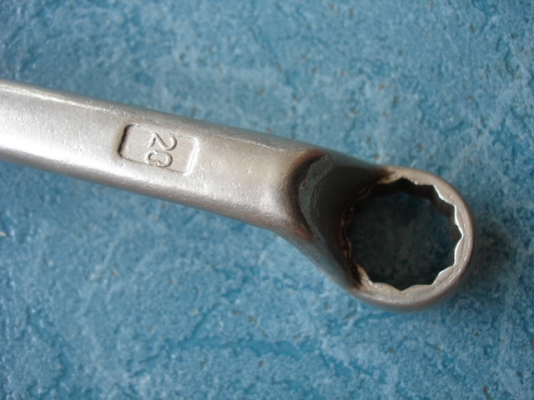 ประแจแหวน made in W - Germany มือสองสภาพดี 22/20