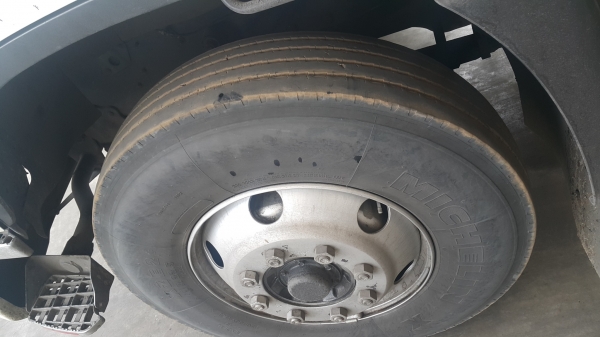 ขายรถหัวลาก 10 ล้อ 2 เพลา HINO 344 ปี.54 ปรายปี เดิมๆใช้งานอยู่ ราคา1650000  สนใจรีบจองด่วน