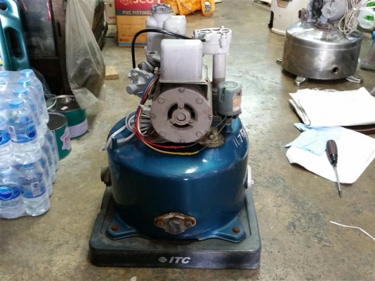 ปั๊มน้ำ HITACHI 150 W