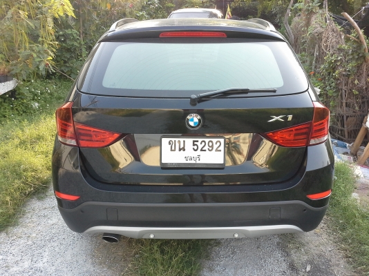 BMW X1 สวยๆครับ มีอเดียว วิ่งน้อย ต่อลองได้ครับ
