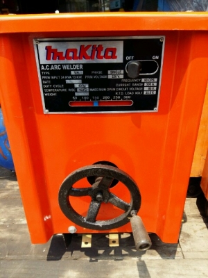 ตู้เชื่อมครอบ makita ทองแดงแท้ 300 am ทองแดงทั้งดุ้น ดีกว่าตู้พลัง เจอขดไหนไม่ใช้ทองแดงคืนตังค์ครับ