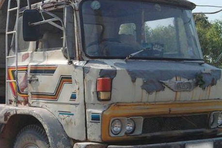 **399,000 บ.ต่อรอง/// 10ล้อ2เพลาดั้ม HINO KT725 -168แรง เครื่อง/เกียร์ เดิม 2เพลาZM-10น็อต พ.ธรรมดา เบรคลม หัวไม่ผุ ดั้มเหล็กสภาพใช้งานปกติ ยาง65-70\% เครื่อง/เกียร์/ช่วงล่าง เช็ค/ฟิต ใหม่ พร้อมใช้ ตามสภาพ เล่มฯ ครบ **ขาย HINO KT-168HP 10ล้อ2เพลาดั้มเหล็ก **399,000 บ.ต่อรอง/// 10ล้อ2เพลาดั้ม HINO KT725 -168แรง เครื่อง/เกียร์ เดิม 2เพลาZM-10น็อต พ.ธรรมดา เบรคลม หัวไม่ผุ ดั้มเหล็กสภาพใช้งานปกติ ยาง65-70\% เครื่อง/เกียร์/ช่วงล่าง เช็ค/ฟิต ใหม่ พร้อมใช้ ตามสภาพ เล่มฯ ครบ **ขาย HINO KT-168HP 10ล้อ2เพลาดั้มเหล็ก