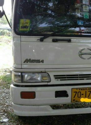 หกล้อ ฮีโน่ FD176 HO7D195แรง แอร์เย็นๆ ยาง8.25ช่วงยาว 6.20ม สภาพดีสวยพร้อมใช้งาน ทะเบียนพร้อมโอน