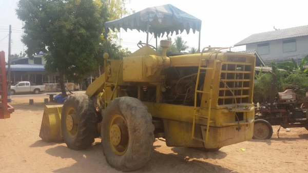 ขาย 155.000 บาท รถตักล้อยาง โคมัสซุ JH60B. ขาย 155.000 บาท รถตักล้อยาง โคมัสซุ JH60B.