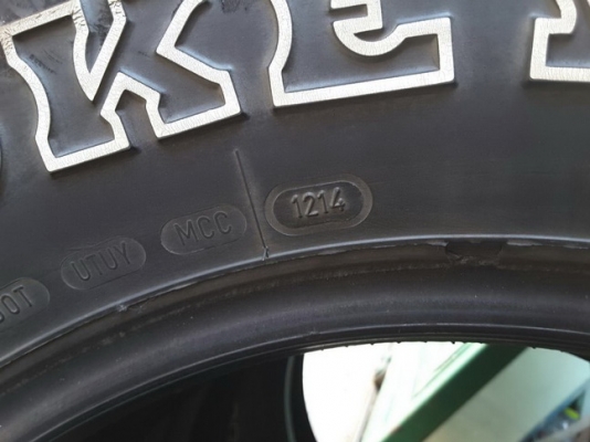 Yokohama AT 245/70/16 ปี14 สวยๆ 1ชุด