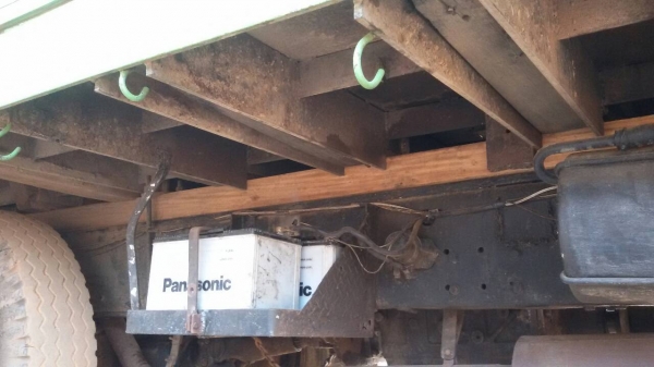 ขายด่วนสิบล้อHINO KT เพลาเดี่ยวมีสโลว์กลางช่วงล่างแน่นเครื่องดีมากรถทรงดีคัชชีสวยเอกสารพร้อมโอน