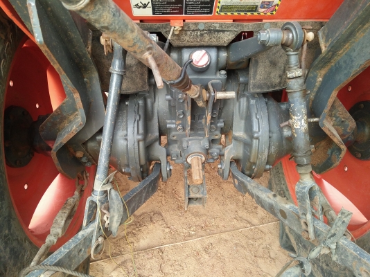 ขายรถตักคูโบต้า47แรงรถสวยจัดถูกๆ