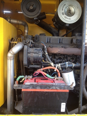 ขายปั้มลมแบบสกรู Airman 175 CFM เครื่อง Nissan SD 23