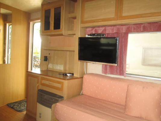 รถบ้าน CARAVAN FAIRWAY 460 TOP MODEL UK ยาว 21 ฟุต รถบ้าน CARAVAN FAIRWAY 460 TOP MODEL UK ยาว 21 ฟุต