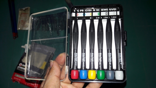 ขายไขควงชุด6ด้ามขนาดเล็กงานเก่าเก็บไต้หวัน King Eagle Made in Taiwan.