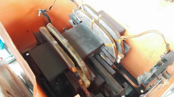 ** ขายแล้วครับ!! ** ตู้พลัง MOD 300 Amp. รุ่นเก๋าหน้าทองลากยาวไม่มีสะดุดเดิมๆมาเทสก่อนได้ครับ.