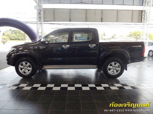 TOYOTA VIGO PRERUNNER 4 ประตู 2.5E ปี 2010