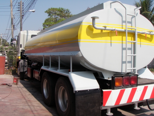 รับผลิตถังน้ำรถบรรทุก ทุกชนิด