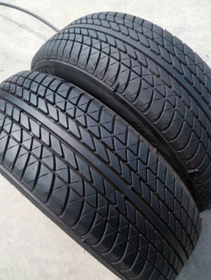 185/65R14 BRIDGESTONE TAXXI PREMIUM ปี14 มี 2 เส้น tel.081-427-3941 ไอดีไลน์  0814273941