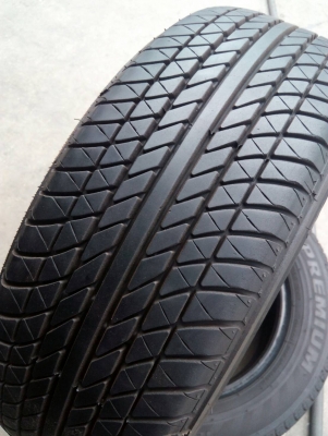 185/65R14 BRIDGESTONE TAXXI PREMIUM ปี14 มี 2 เส้น tel.081-427-3941 ไอดีไลน์  0814273941