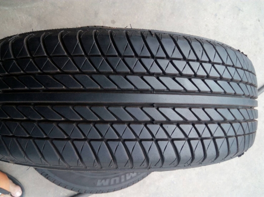 185/65R14 BRIDGESTONE TAXXI PREMIUM ปี14 มี 2 เส้น tel.081-427-3941 ไอดีไลน์  0814273941