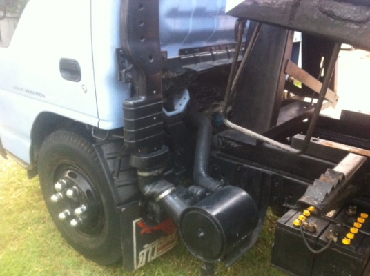 ฝากขาย ISUZU NPR-120 ฝาขาว รถห้างแท้