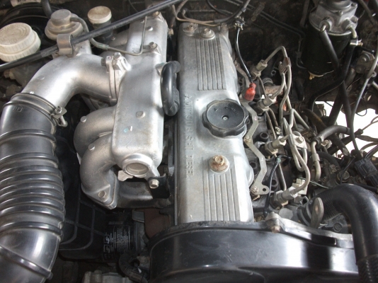 เครื่องสตราด้าพร้อมเกียร์ 2500 CC