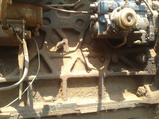 ขายรถคีบอ้อย คีบหน้าของกฤษณะ ตัวรถ6600เสื้อลาย ขายรถคีบอ้อย คีบหน้าของกฤษณะ ตัวรถ6600เสื้อลาย