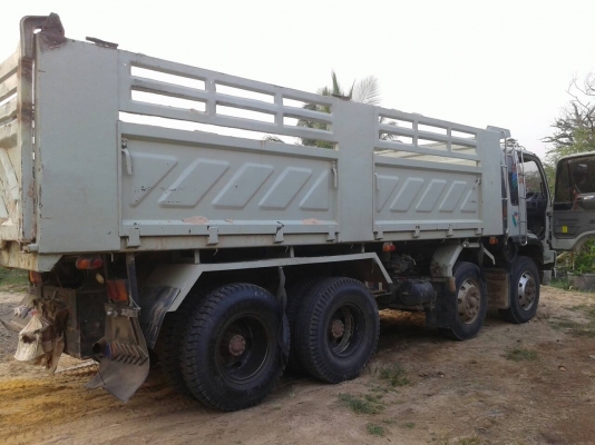 ขายรถดั้ม2เพลา HINO FM3M เครื่อง240แรง พาวเวอร์ ทิฟฟี่ สโลเดิม ภายในสวย แอร์เย็นฉ่ำ มีลำโพงลากพ่วง ยางใหม่สภาพดี เอกสารพร้อมโอน