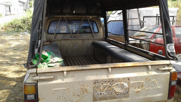 ม้าดำเบนซิล