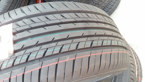 ขายยางใหม่195/55/15 ปี16 DEESTONE NAKARA R301 1/เส้น1600 ขายยางใหม่195/55/15 ปี16 DEESTONE NAKARA R301 1/เส้น1600