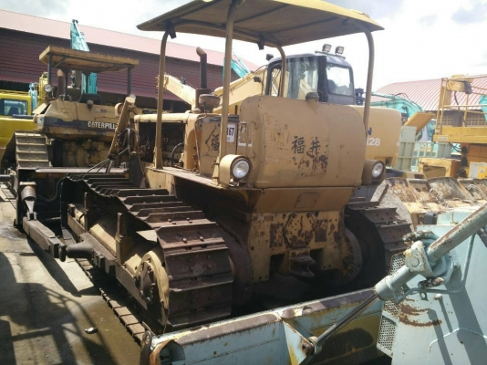 ขายรถแทรกเตอร์ D-5-D ตีนไก่ ใส่แผ่นตีนเป็ดได้ สภาพเก่านอก รถสวยครับ ขายไม่แพง