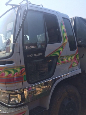 ขายรถบรรทุกรถเกี่ยว  HINO