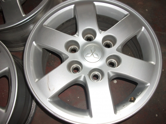 แม็ก มิตซู 16"