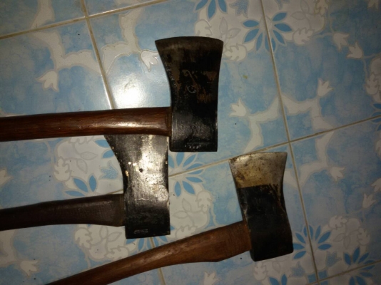 ขายขวานจระเข้เยอรมันขนาด4ปอน Made in Germany.งานเก่ายุคสงคราม