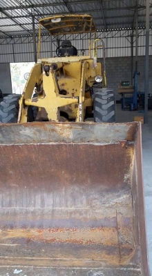 ขายรถตักล้อยาง พร้อมใช้งาน ราคา280,000 สนใจโทร 090-8588220คุณนะ 093-3258446คุณบิว หรือเข้าดูสินค้าอื่นๆได้ที่ www.truck.in.th/498 หรือเพจFacebook ณรงค์ ซื้อขายรถมือสอง (เว็บไซต์ส่วนตัว) หรือFacebook คุณนะ รถบรรทุก