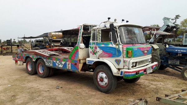 ขายเทรลเลอร์ KT925 เครื่องEH700 มีบันไดไฮดรอลิก เอกสารพร้อมโอน สนใจโทร 090-8588220คุณนะ 093-3258446คุณบิว หรือเข้าดูสินค้าอื่นๆได้ที่ www.truck.in.th/498 หรือเพจFacebook ณรงค์ ซื้อขายรถมือสอง (เว็บไซต์ส่วนตัว) หรือFacebook คุณนะ รถบรรทุก