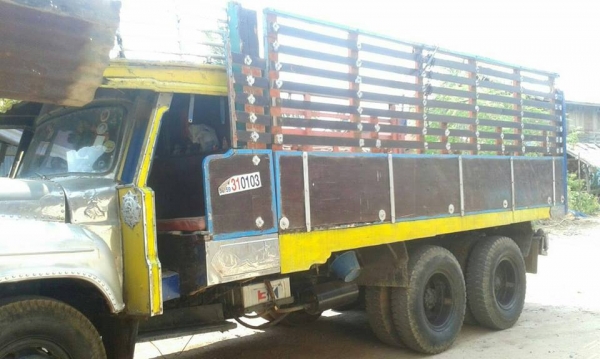 ขายรถดั้ม2เพลา หัวยาวเครื่อง168แรง EH700 ช่วงล่างใหญ่ เอกสารพร้อมโอน สนใจโทร 090-8588220คุณนะ 093-3258446คุณบิว หรือเข้าดูสินค้าอื่นๆได้ที่ www.truck.in.th/498 หรือเพจFacebook ณรงค์ ซื้อขายรถมือสอง (เว็บไซต์ส่วนตัว) หรือFacebook คุณนะ รถบรรทุก