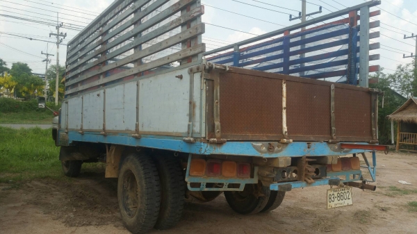 รถหกล้อหัวยาว isuzu  เครื่อง6BF 185 แรง เกียร์ร็อค สโลกลาง เครื่องดีคันซีสวย เอกสารครบ