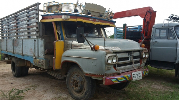 รถหกล้อหัวยาว isuzu  เครื่อง6BF 185 แรง เกียร์ร็อค สโลกลาง เครื่องดีคันซีสวย เอกสารครบ