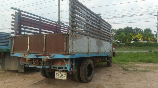 รถหกล้อหัวยาว isuzu  เครื่อง6BF 185 แรง เกียร์ร็อค สโลกลาง เครื่องดีคันซีสวย เอกสารครบ