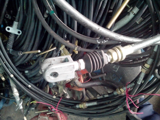 สายเบรคมือรถบรรทุกคละแบบ