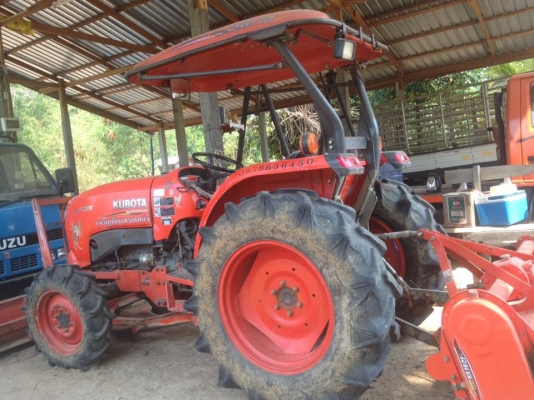 ขาย47 รถสดๆ อุปกรณ์. หาง5โลตาลี้ใบมีด เล่มพร้อม. 1100กว่า ชม ยางเต็ม. รถเดิมๆไม่เคยแกะ ราคา430000 สนใจ0930693225 ร้อยเอ็ด