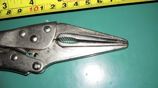 ขายคีมล๊อกปากยาวขนาด7"งานเก่าเก็บTOOLSMITH Made in China. ขายคีมล๊อกปากยาวขนาด7"งานเก่าเก็บTOOLSMITH Made in China.