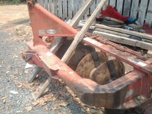 ขายตามสภาพพาน6ตราช้างติดมากับรถไถ50แรง ขายตามสภาพพาน6ตราช้างติดมากับรถไถ50แรง