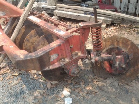 ขายตามสภาพพาน6ตราช้างติดมากับรถไถ50แรง ขายตามสภาพพาน6ตราช้างติดมากับรถไถ50แรง